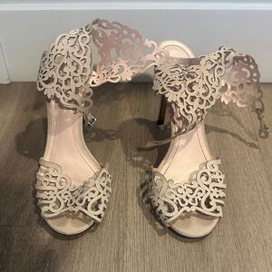 Chic Cutout Women's Heels in Cream